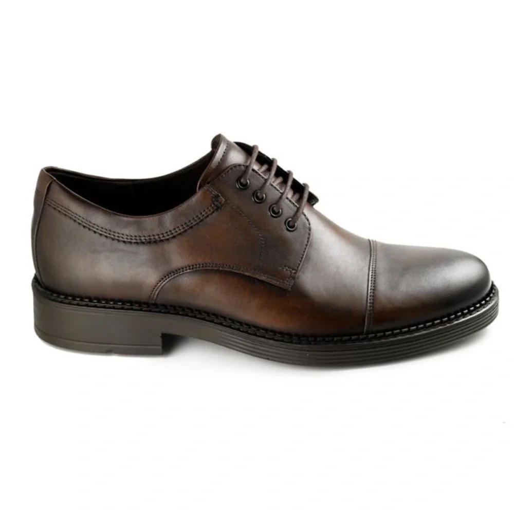 ECCO - NEWCASTLE CAP TOE LEATHER COCOA SHOES SIZE‎ 9